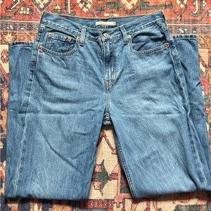 Levi's Women's Straight Leg Jeans in Light Blue Denim